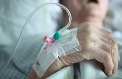 Des médecins se prononcent contre l’euthanasie