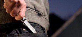 agression à l'arme blanche