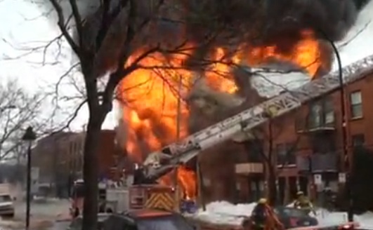 Pointe-Saint-Charles : Un immeuble complètement ravagé par un important incendie