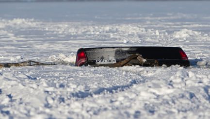 Saint-Laurent : Une camionnette s'enfonce dans le fleuve
