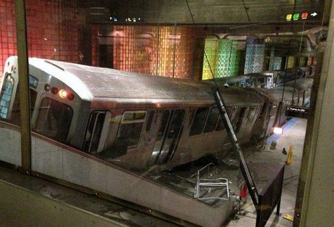 Etats-Unis - Chicago : Le déraillement d'un train fait une trentaine de blessés