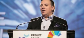 François Legault s'adresse aux contribuables et remet en question les projets de Québec