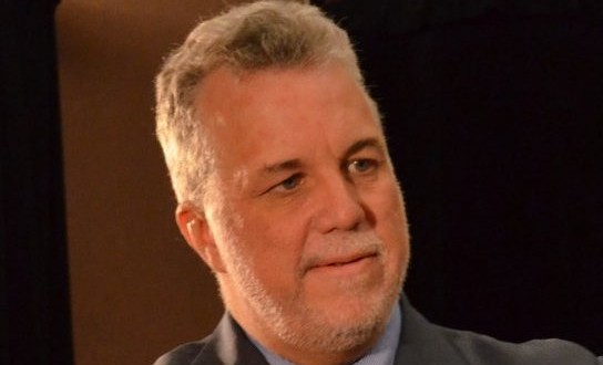 Philippe Couillard continue sa tournée électorale à Arthabaska et Asbestos