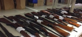 90 armes à feu saisies à Sherbrooke : Un homme de 54 ans arrêté
