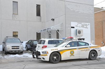 Agression à l'essence à Québec : Le suspect devra répondre à plusieurs chefs d'accusation