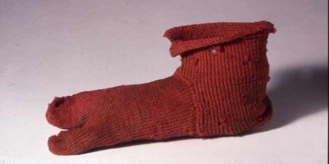 Les Chaussettes créées en 2000 avant JC en Syrie