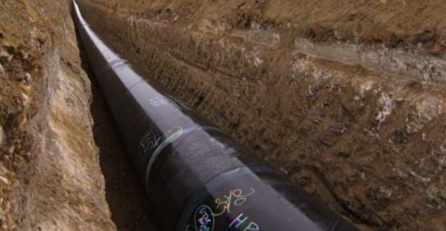 Projet Oléoduc Énergie Est : Une manifestation contre la construction d'un port pétrolier