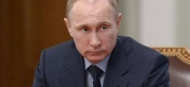 Ukraine : Vladimir Poutine nie les accusations d'ingérence russe