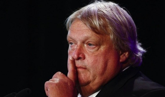 Gaétan Barrette hausse le ton et annonce un changement de direction ferme