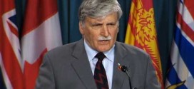 Le Sénateur Roméo Dallaire démissionne pour se consacrer à ses missions humanitaires à l'international