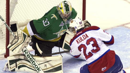 Antoine Bibeau : Le jeune gardien signe avec les Maple Leafs de Toronto