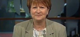 Comité de révision permanente des programmes Lucienne Robillard a pour mission de dégager une économie de 3,2 G$
