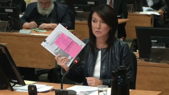 Nathalie Normandeau devant la Commission Charbonneau