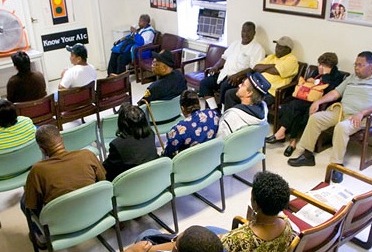 Urgences du Québec Un temps d'attente moyen de 4h pour les patients ambulatoires