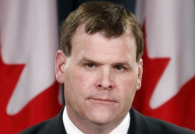 John Baird condamne la participation des Canadiens aux côtés des membres de l’État islamique