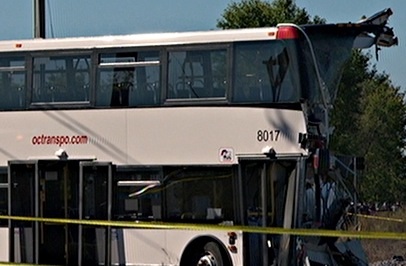 Le BST présente ses recommandations suite à la collision entre un bus d’OC Transpo et un train de VIA Rail