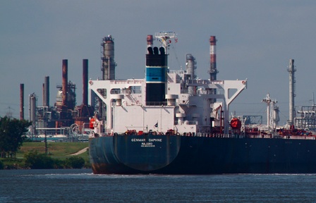 Le pétrolier Genmar Daphne stoppé aux Escoumins à cause d'une pompe d'incendie d'urgence défectueuse
