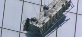 World Trade Center : Deux laveurs de vitres coincés à plus de 541 mètres du sol