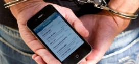 La Cour Suprême donne le droit aux policiers de fouiller les cellulaires en cas d'arrestation