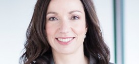 Direction du Parti Québécois : Martine Ouellet dépose son bulletin de candidature