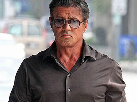 Sylvester Stallone dément les allégations d'abus sexuel sur mineure