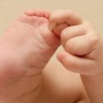 Un bébé tué par son frère aux Etats-Unis