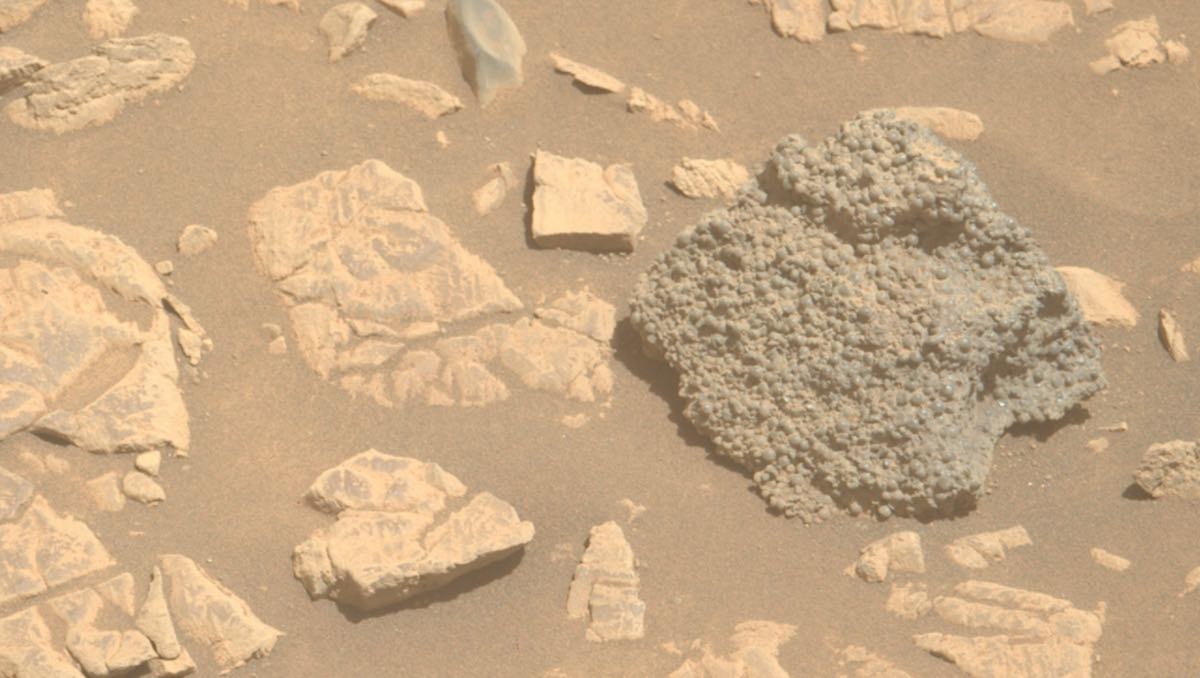 La NASA fait une découverte énigmatique sur Mars : une structure rocheuse en forme de crâne 1 la nasa découvre une mystérieuse structure en forme de crâne sur mars