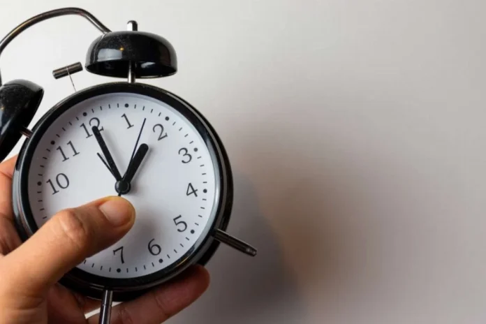 Le Maroc met fin au GMT+1 permanent et rétablit l'heure légale dès septembre Le Maroc met fin au GMT+1 permanent et rétablit l'heure légale dès septembre