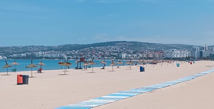 Tanger intensifie la lutte contre l’occupation illégale de ses plages avant l’été Tanger intensifie la lutte contre l’occupation illégale de ses plages avant l’été