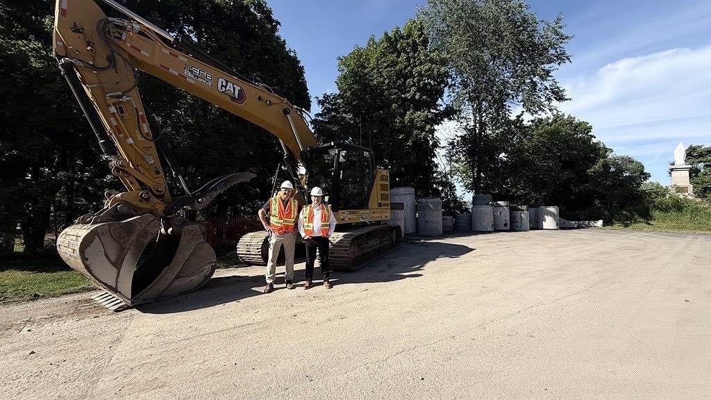 Québec investit 1,7 million de dollars pour transformer un ancien site en parc riverain Québec investit 1,7 million de dollars pour transformer un ancien site en parc riverain