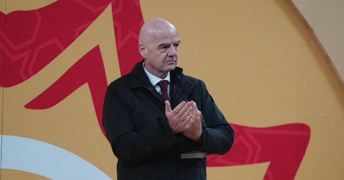 FIFA : Gianni Infantino tente de resserrer les rangs lors d'une réunion au Maroc FIFA : Gianni Infantino tente de resserrer les rangs lors d'une réunion au Maroc